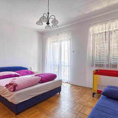 Vidusin Apartment *